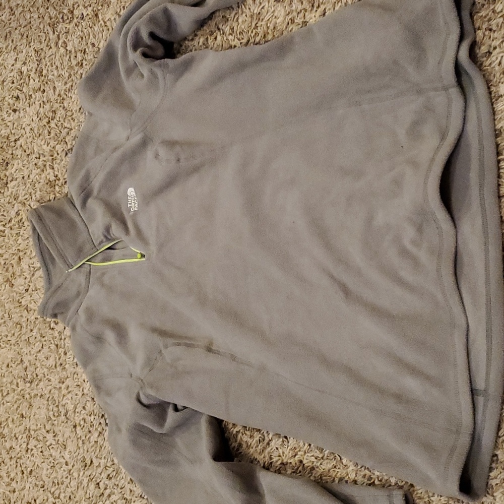 Womens the north face quarter zip fleece